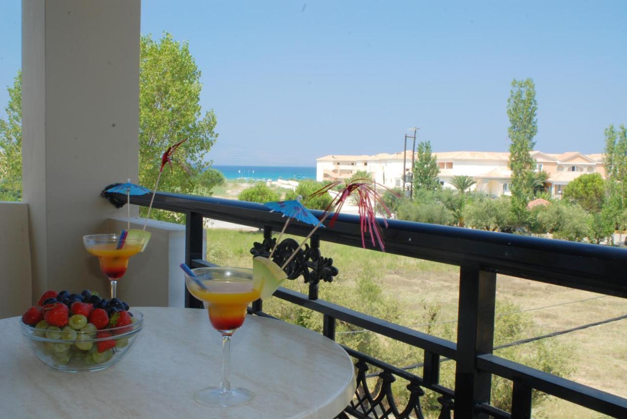 Letsos Hotel اليكاناس المظهر الخارجي الصورة