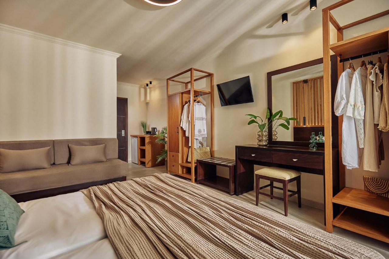 Letsos Hotel اليكاناس المظهر الخارجي الصورة